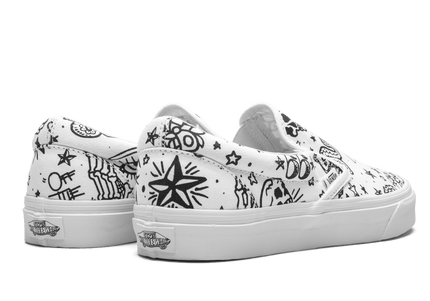 VANS U CLASSIC SLIP-ON (TATTOO) UNISEX SNEAKERS
