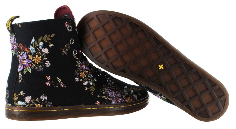DR. MARTENS HACKNEY WOMEN BOOTS
