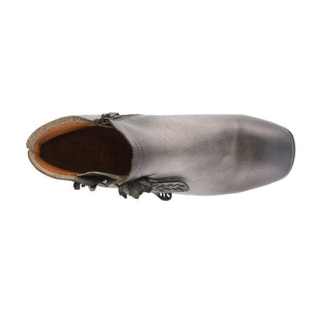 L'ARTISTE LORALIE-CHA WOMEN BOOTS